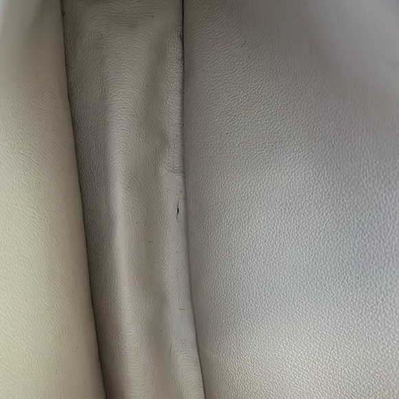 GORGEOUS EUC Louis Vuitton Monagram Sac Plat! Classic tote for everyday! - Picture 10 of 16